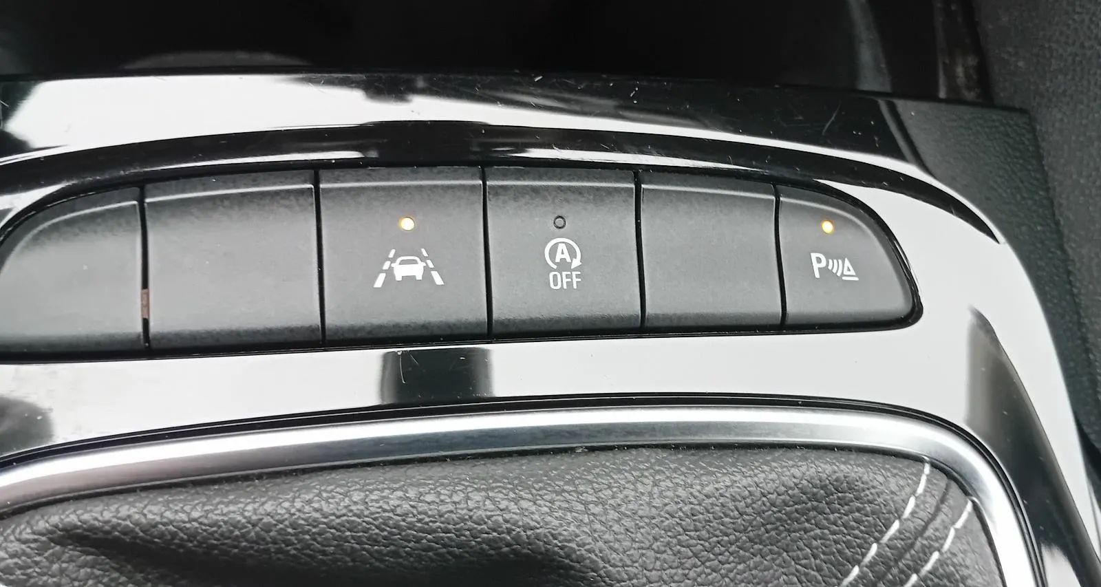 opel insignia 1,6 cdti,do 2 godine jamstva,u sustavu pdv-a - slika 7