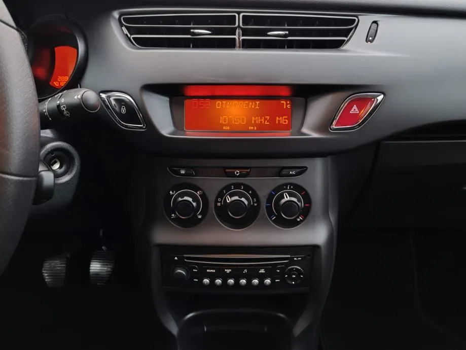 citroën c3 1,2 vti "'samo""16000" km, 2017 god, kartice 24/36 - slika 15
