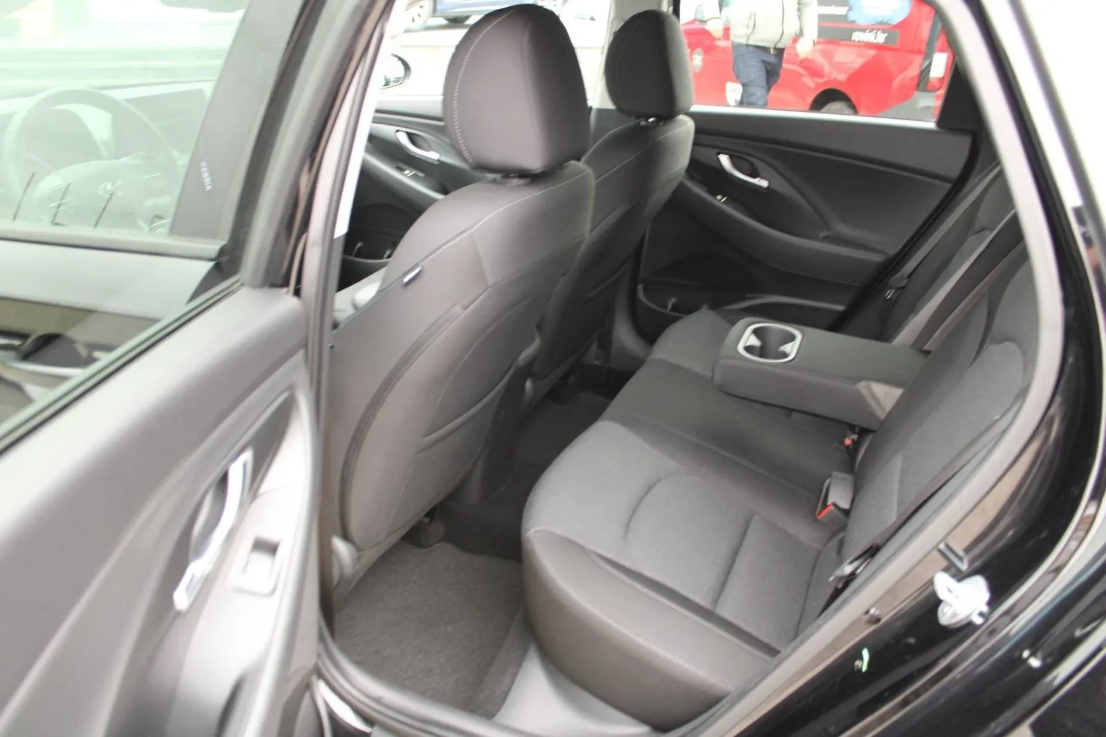 hyundai i30 1.0 t-gdi automatik *led, navigacija, kamera* - slika 20