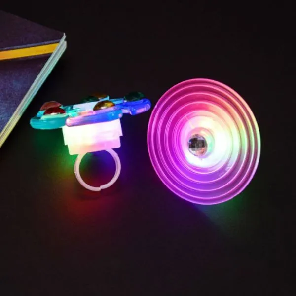 set od dvije led igračke - prsten narukvica - slika 7