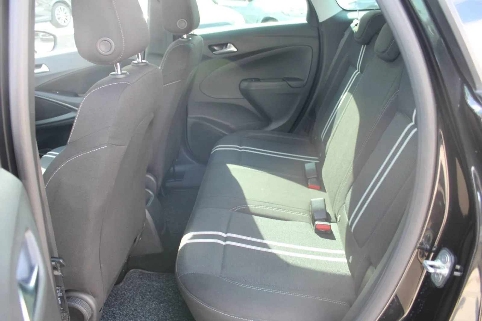 opel crossland 1.2 turbo automatik *led, navigacija* - slika 19