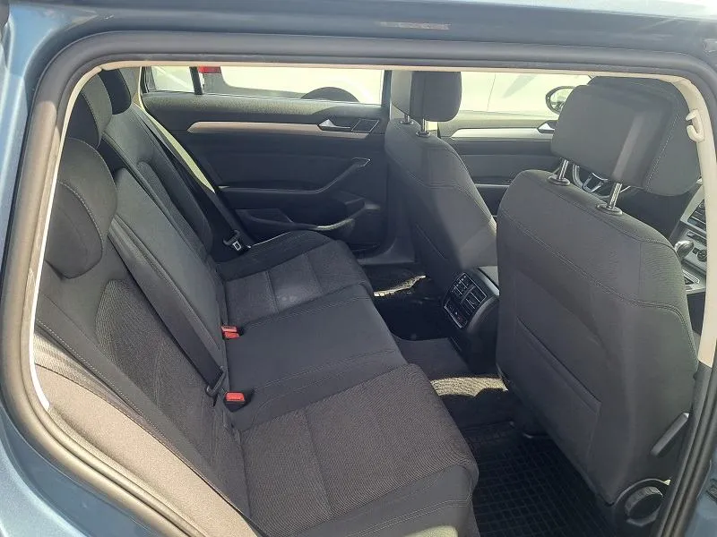 vw passat variant 2,0 tdi*150ks*dsg automatik*klima*park.pilot* - slika 16