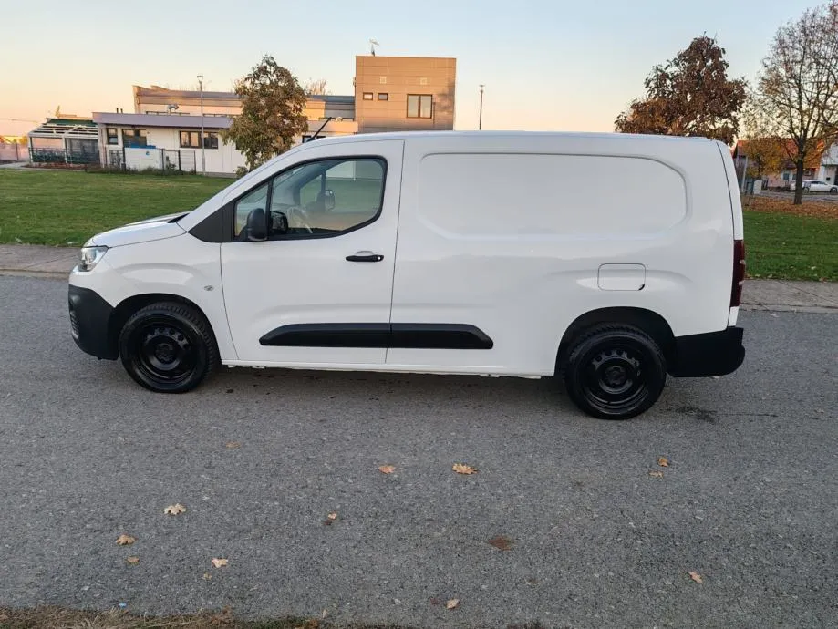 citroen berlingo, 2019 god, 260000km kartice 24/36 rata, 2019 god. - slika 4