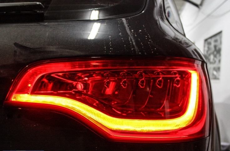 led lampe za audi q7 4l 06-14 god. - facelift dizajn - slika 4