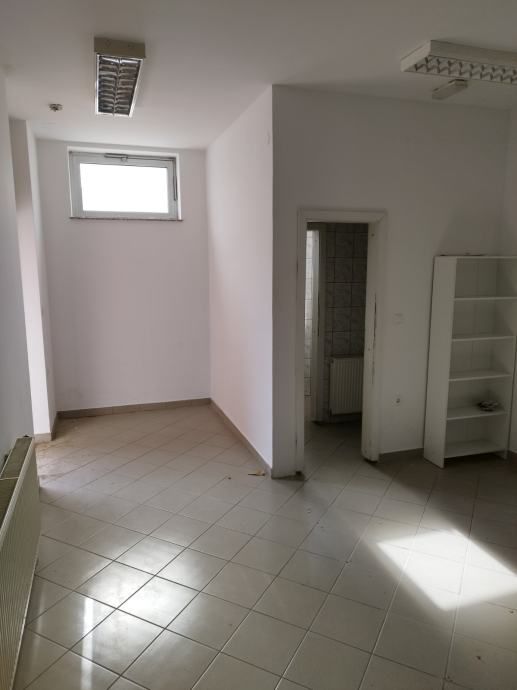 poslovni prostor: osijek, ulični lokal, 60 m2 (prodaja) - slika 2