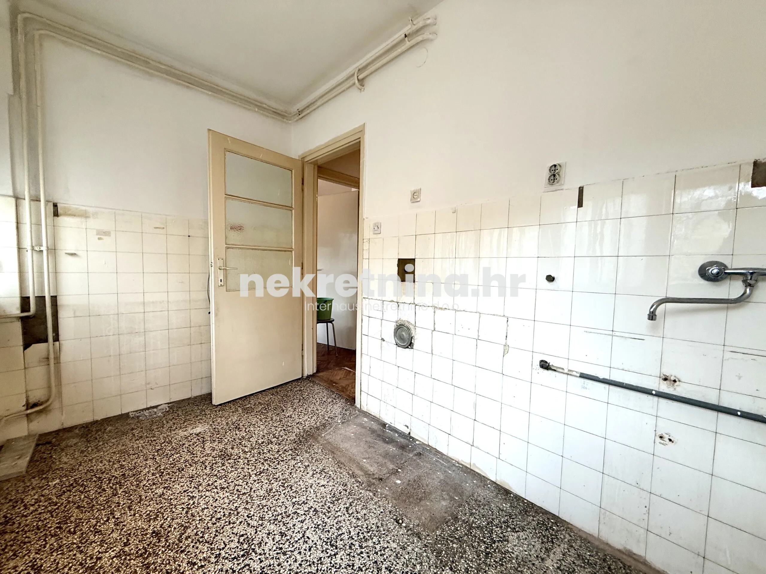prodaja – jednosobni stan – donji grad – 35m2 - slika 8