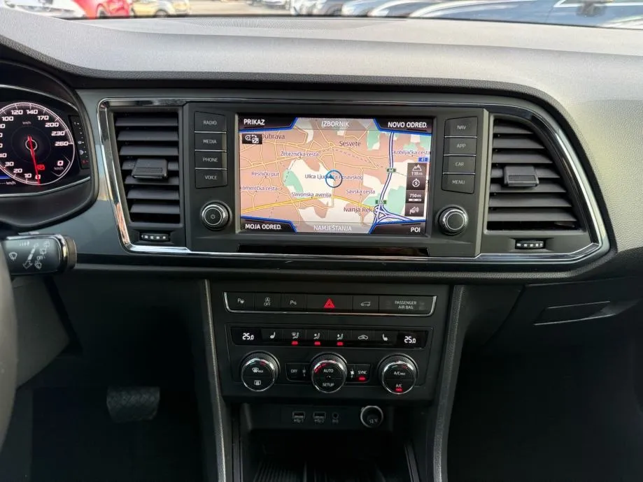 seat ateca 1,6 tdi dsg °virtual°navi°beats°kamera°leasing bez učešća° - slika 14