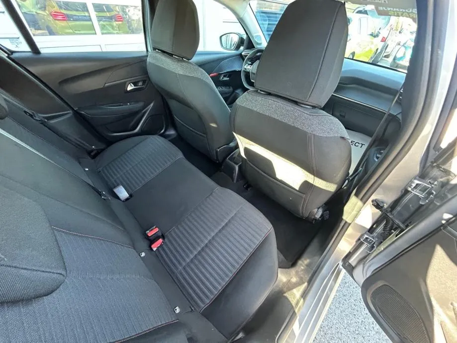peugeot 208 1,5 hdi style - 2022 - servisna - garancija - reg1god !! - slika 19