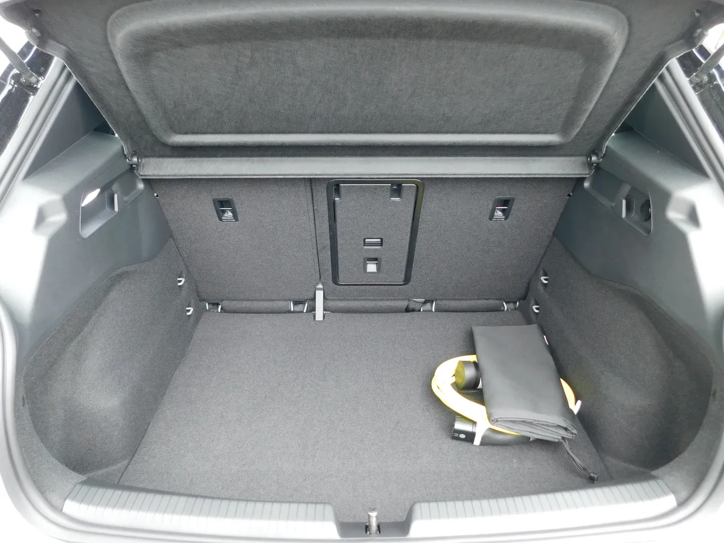 12383 volkswagen id.3 start - slika 13