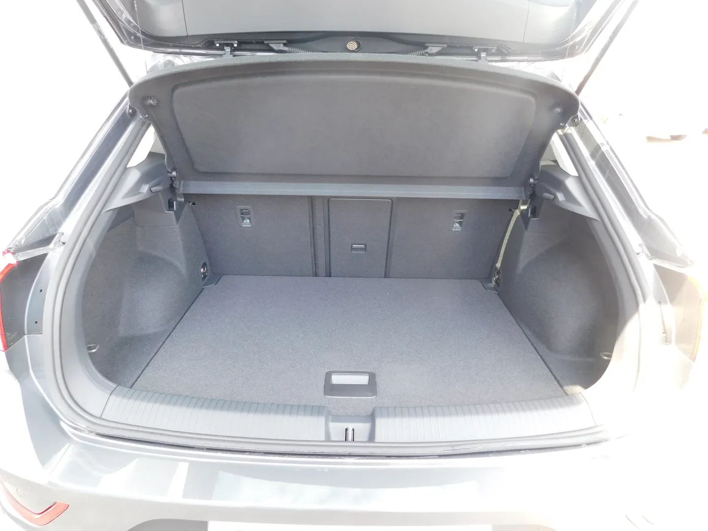 08579 volkswagen t-roc 2.0 tdi style - slika 14