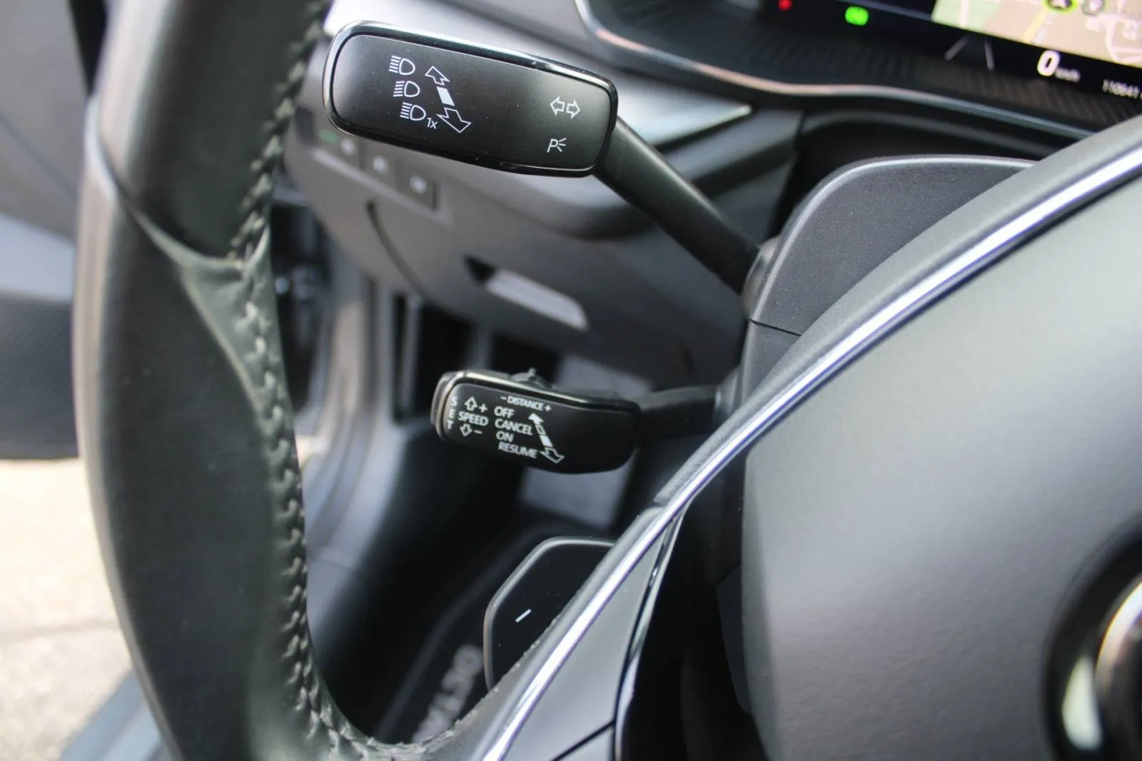 škoda octavia combi 2.0 tdi dsg 150ks *led, navigacija* - slika 17