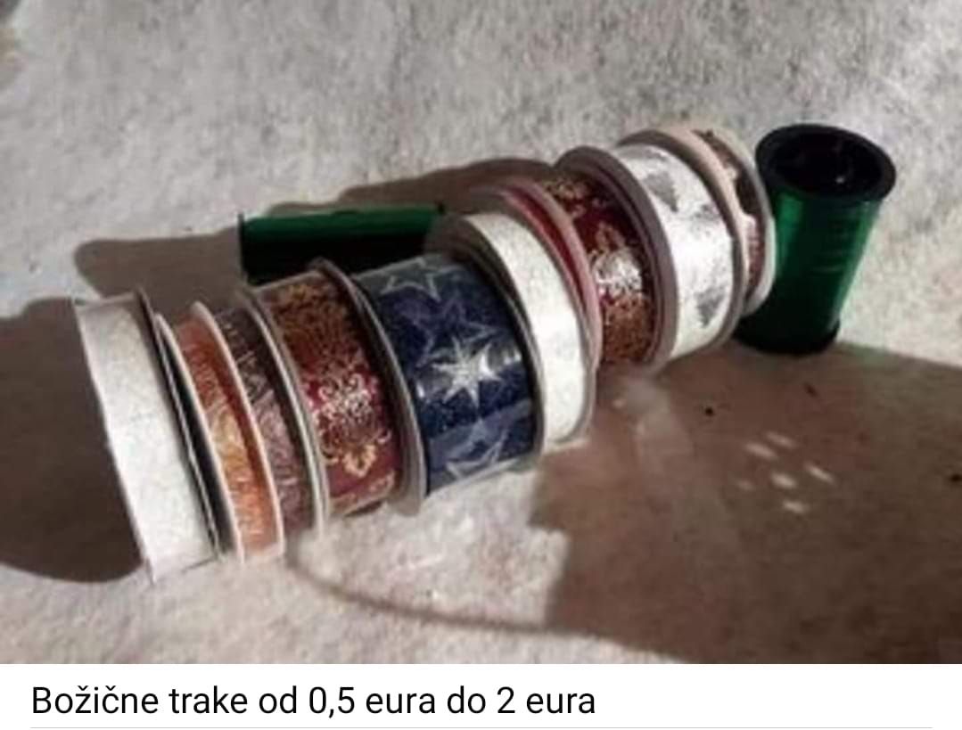 božićni ukrasi - slika 2