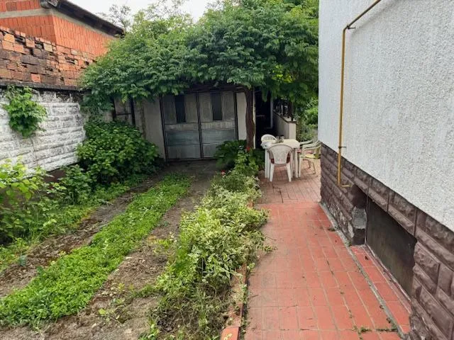 638. vukovar, mitnica domobranska 32, odlična obiteljska kuća 125 m2 - slika 9