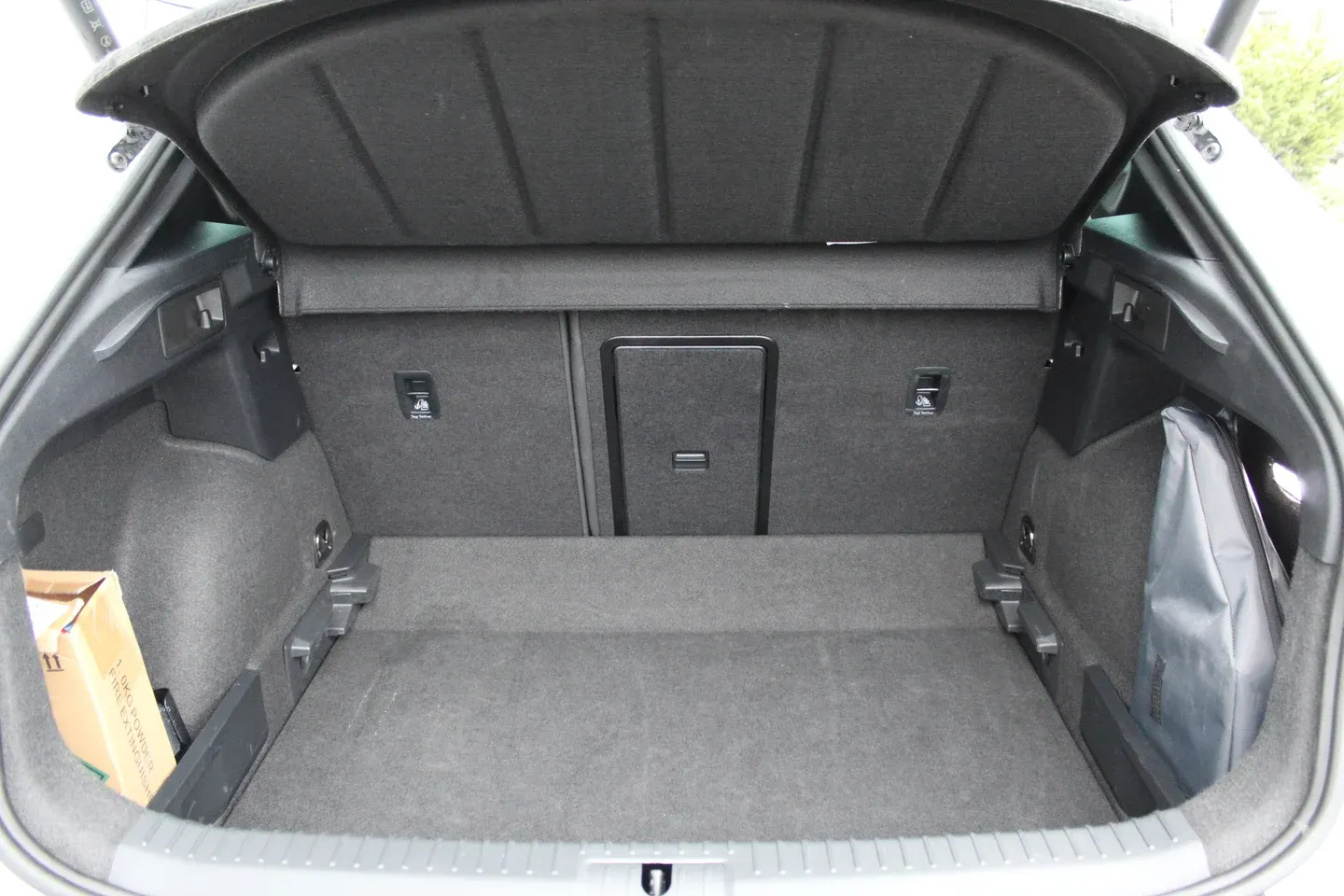 12945 cupra formentor 2.0 tdi evo dsg - slika 15