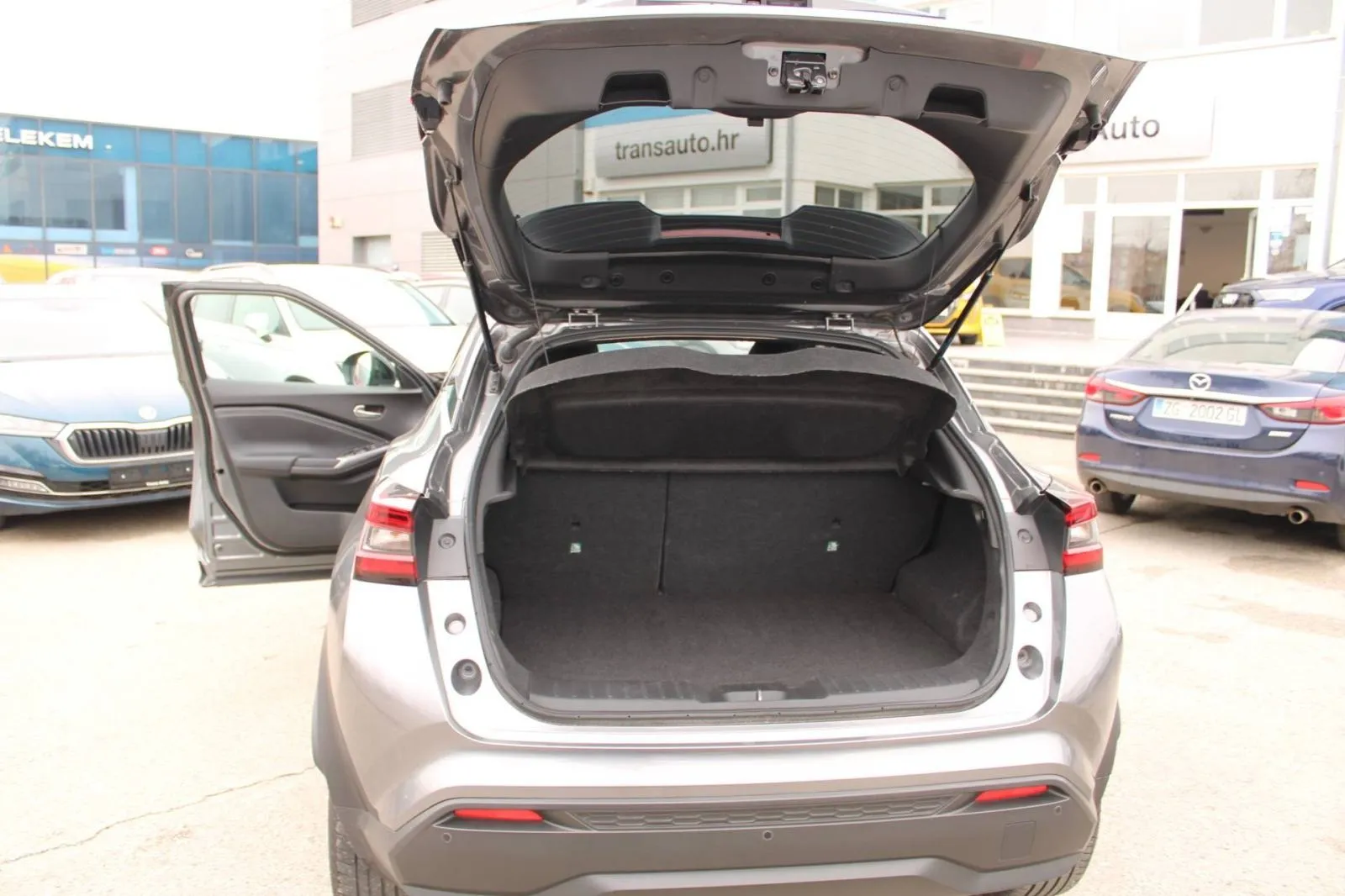 nissan juke 1.0 dig-t automatik n-connecta * navigacija, kamera* - slika 8