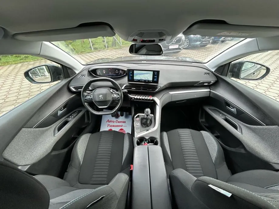 peugeot 3008 1,5 blue hdi 2022.,hr vozilo, servisna, navi, kamera.... - slika 9