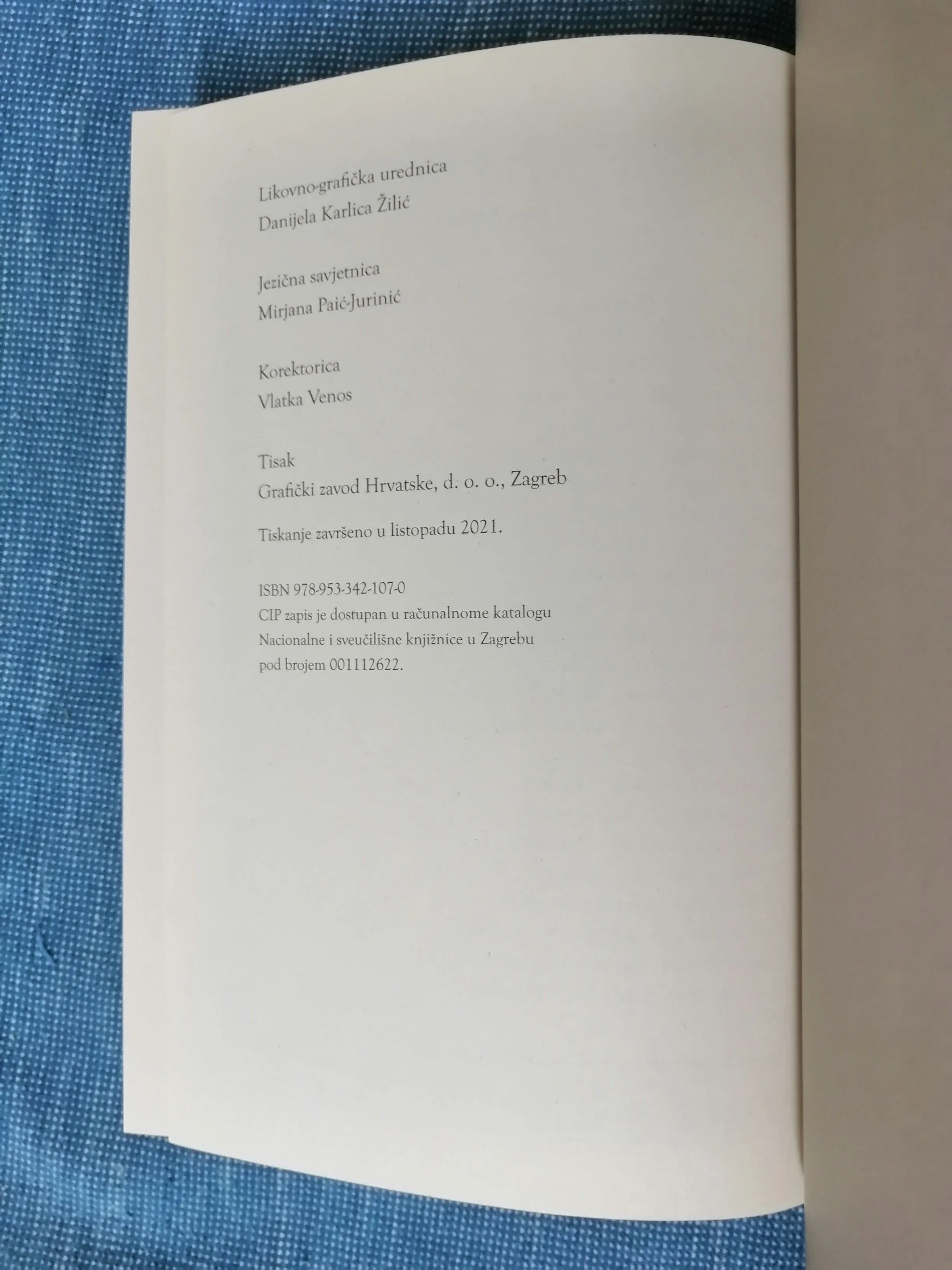 robin hobb – ubojičin učenik - slika 6