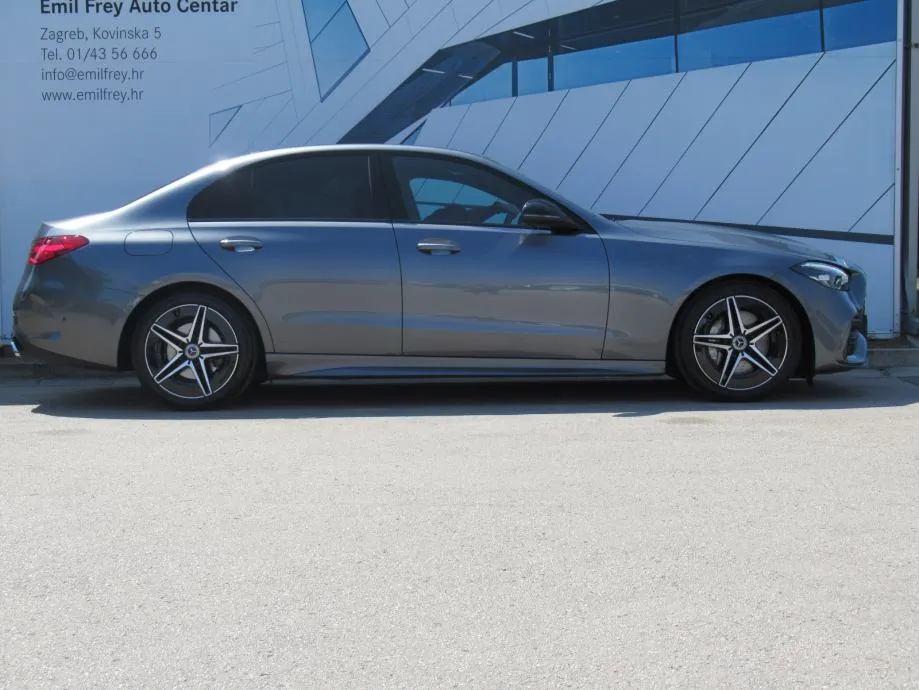 mercedes-benz c-klasa 200 d amg line - slika 5