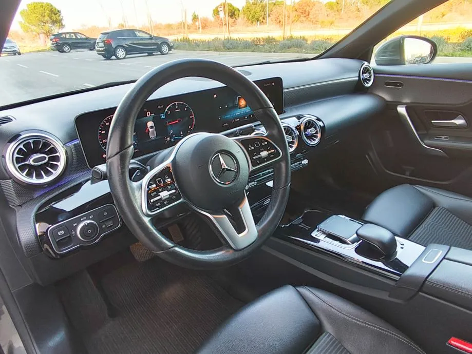 mercedes-benz a-klasa 180 d progressive aut. |led |kam |ambi |17''alu - slika 14