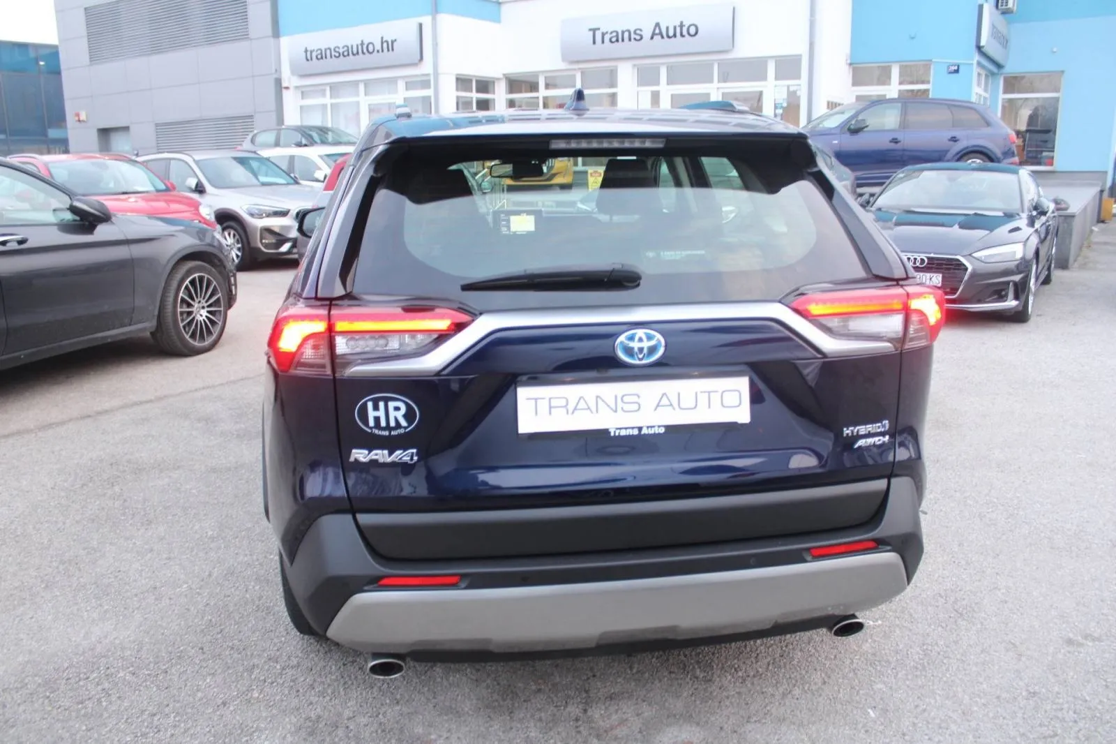 toyota rav4 2.5 hybrid awd automatik *navigacija, kamera* - slika 4