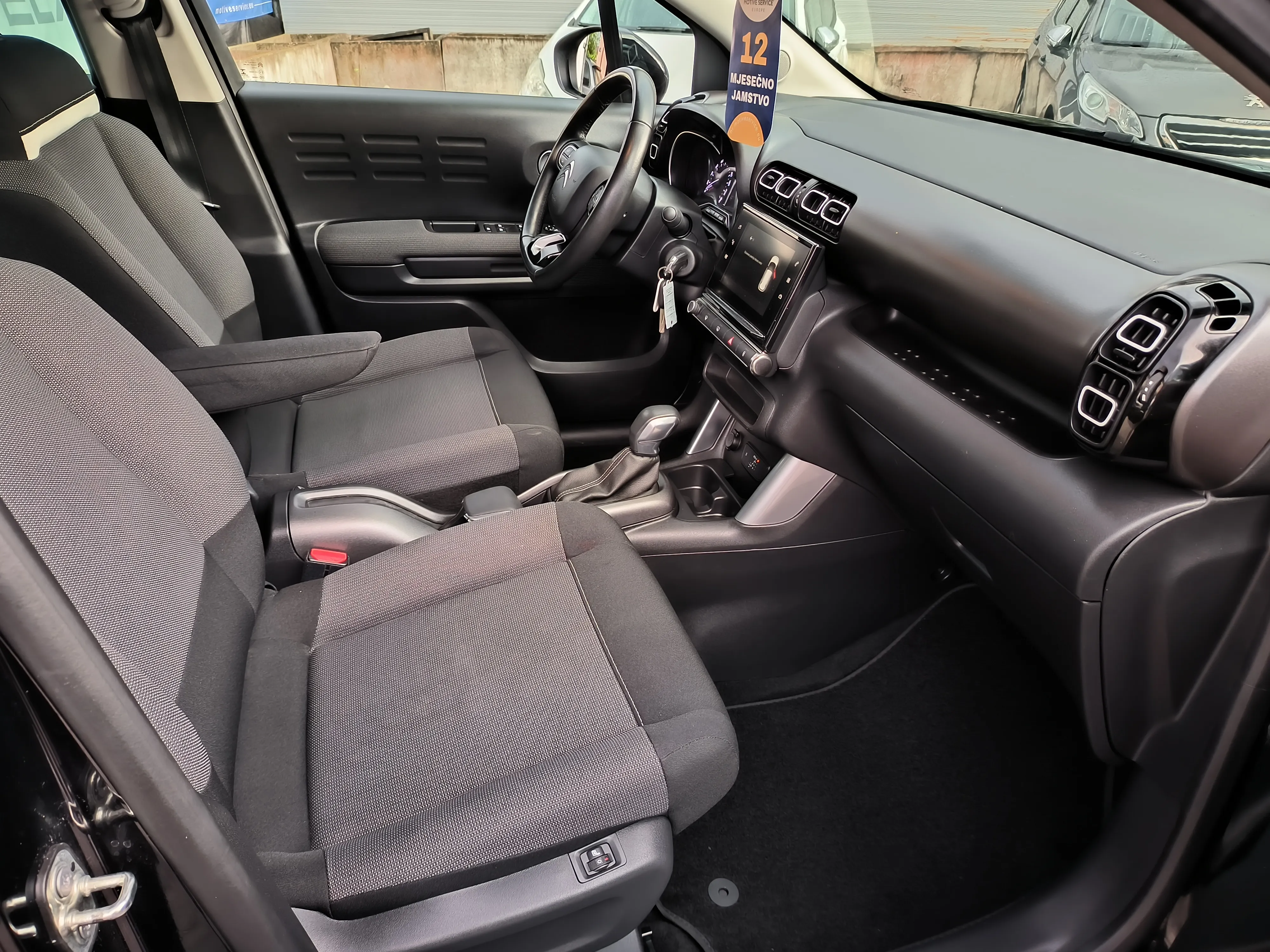 citroën c3 aircross 1,5 bluehdi, shine, automatik, jamstvo, reg. 1 g - slika 13
