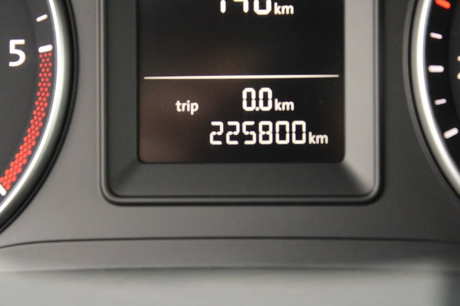 vw caddy maxi 2.0 tdi 7 sjedala - slika 18