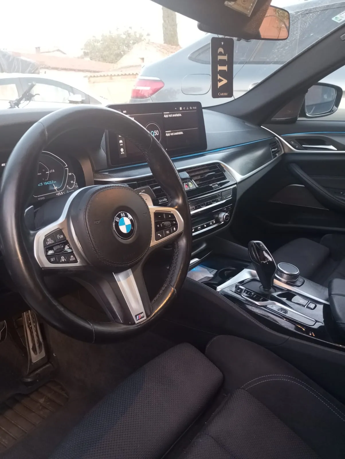 bmw 530e plug-in hybrid m perfomanse head up 4 zonska klima* leasing - slika 5