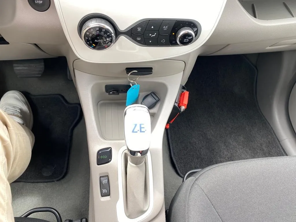 renault zoe elek. automatik, navi, tempomat, 4x garancija!!! - slika 15