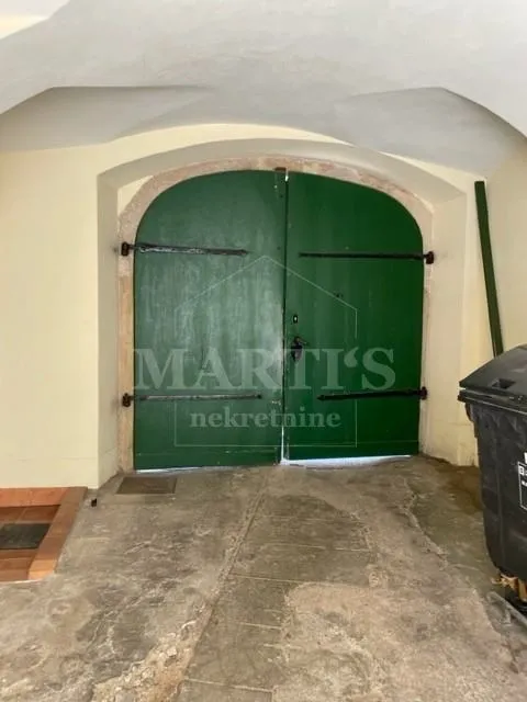 gornji grad, opatička, 3-soban, 60m2, 1.kat, parking u dvorištu (prodaja) - slika 13