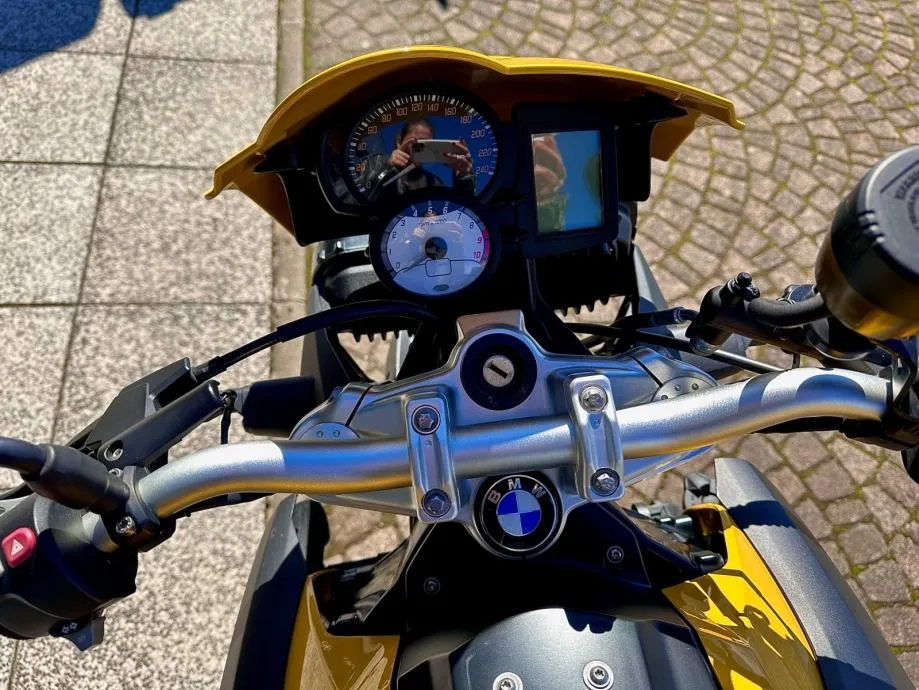 bmw f 800 r abs, 2011 god. - slika 19
