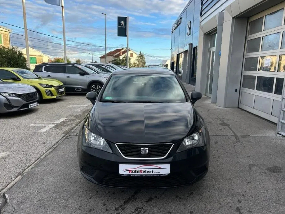 seat ibiza tdi - 2014 - 130000 km - servisna - garancija - reg 1 god! - slika 2
