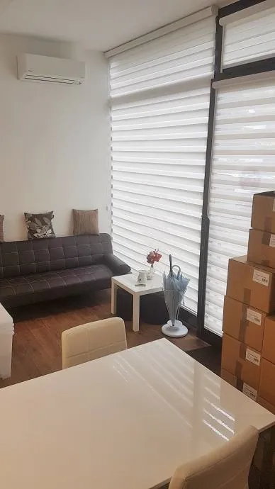 sniženo posl. prostor zagreb, centar- vlaška, lokal 37m2+galerija 17m2 - slika 1