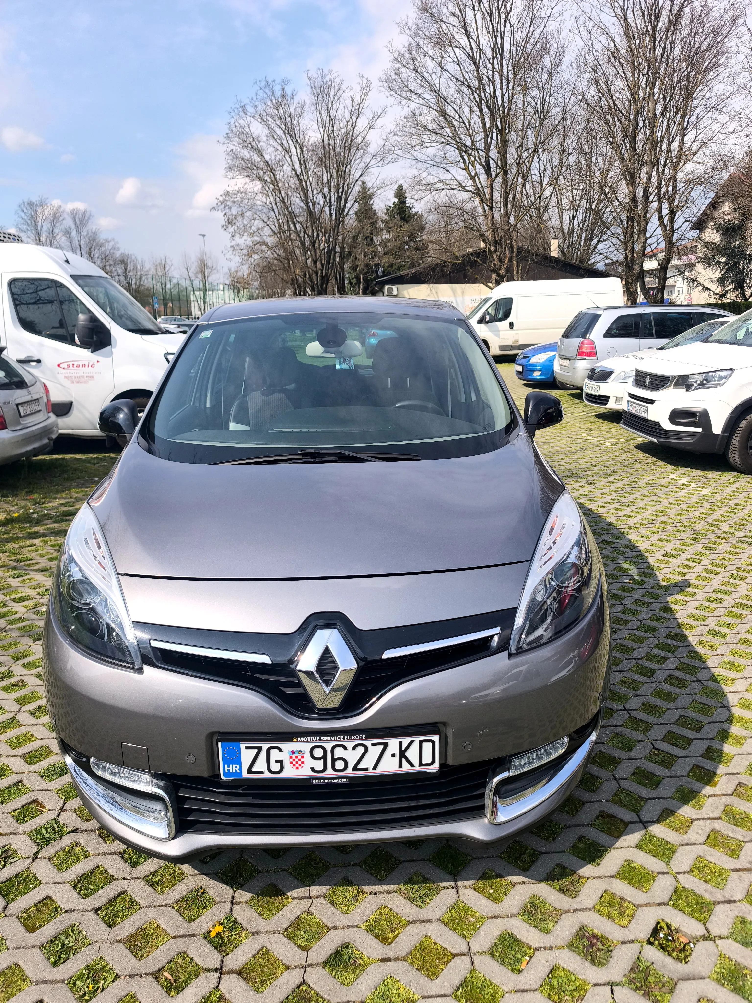 renault scenic 1.6 dci bose - slika 2