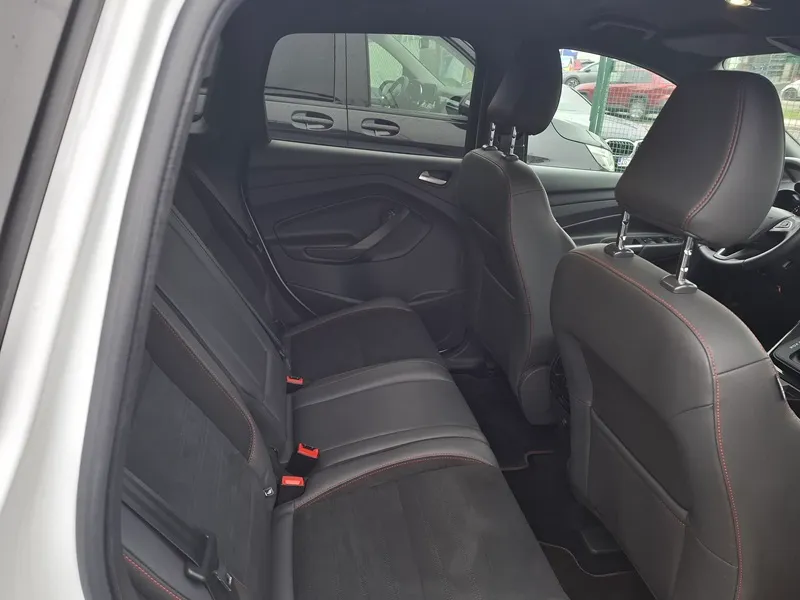 ford kuga 1.5 ecoboost*182ks*automatik*klima*navigacija*park.kamera* - slika 14