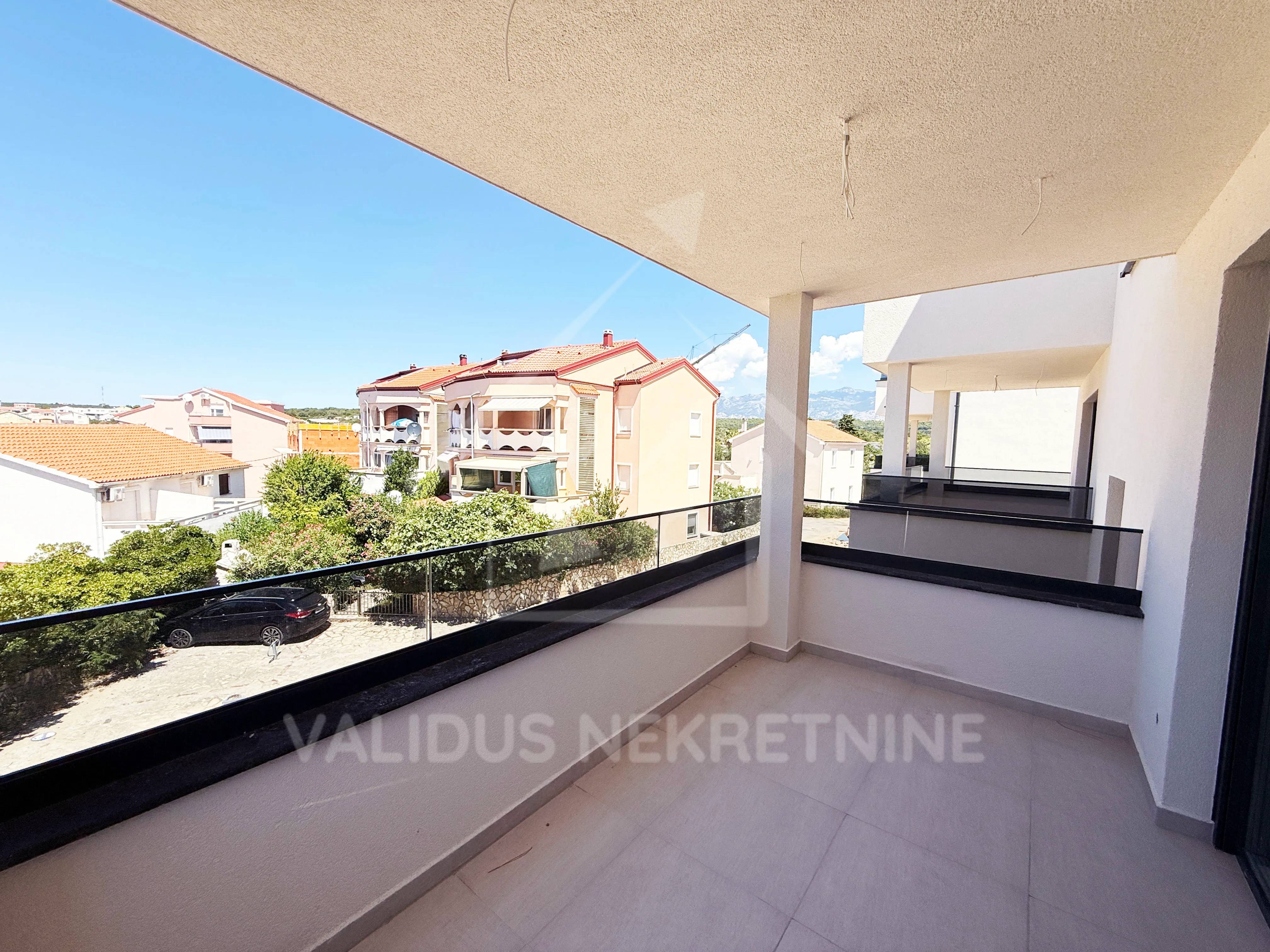 novogradnja, novalja, apartman 72,97 m2, 2. kat, 220.000,00 € - slika 3