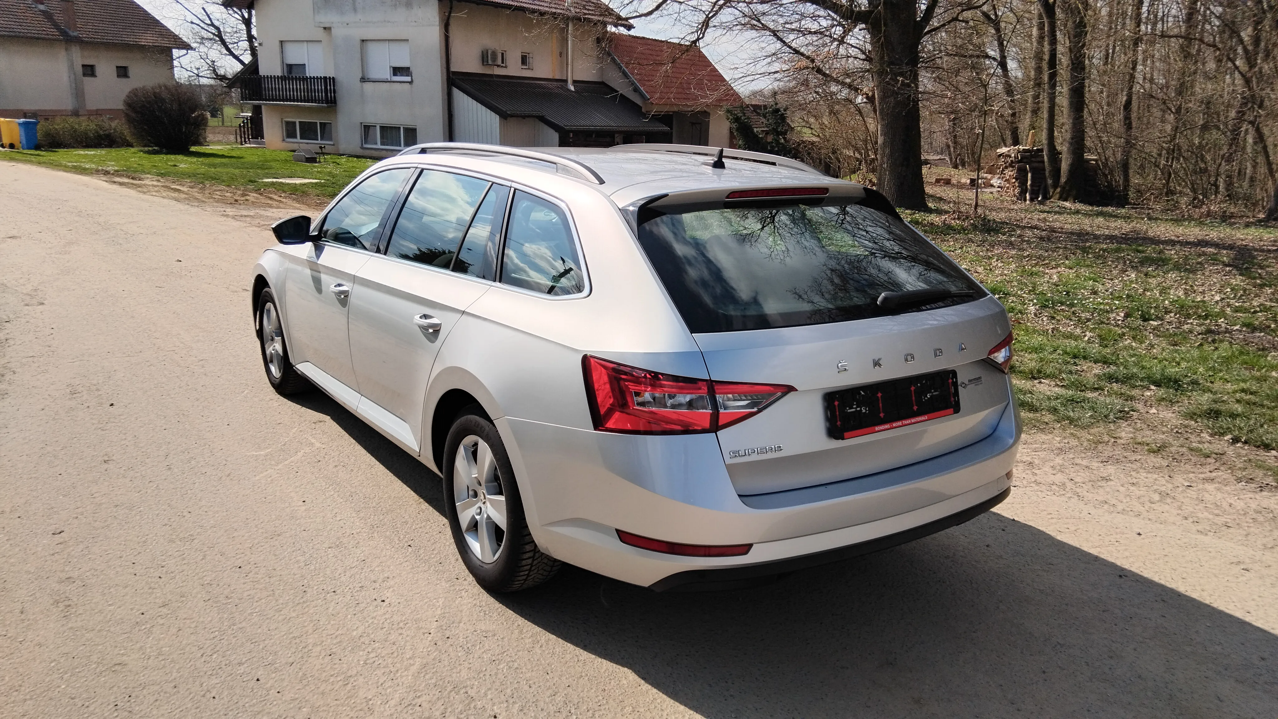 škoda superb combi 2,0tdi dsg, 2020god.140kw, 190ks - slika 4