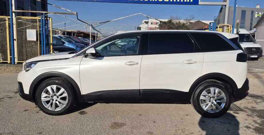 peugeot 5008 1.5 bhdi, 7 sjedala, odlično stanje, garancija na vozilo. - slika 4