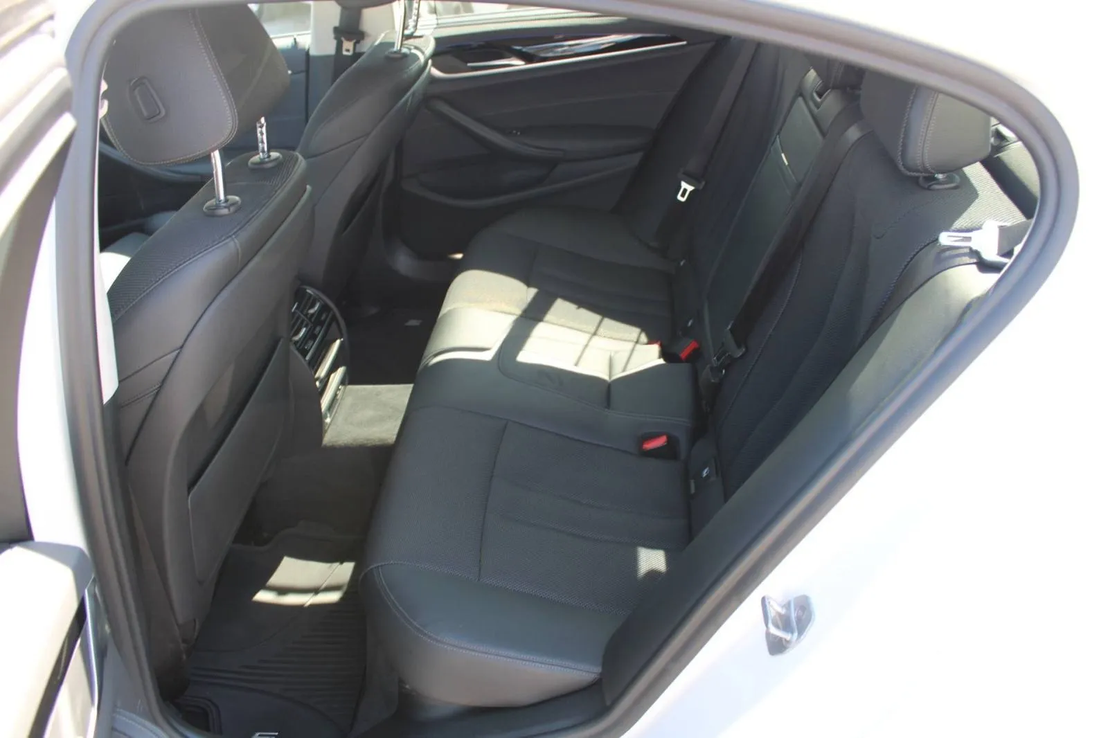 bmw serija 5 540d xdrive sportline automatik - nije uvoz - slika 11