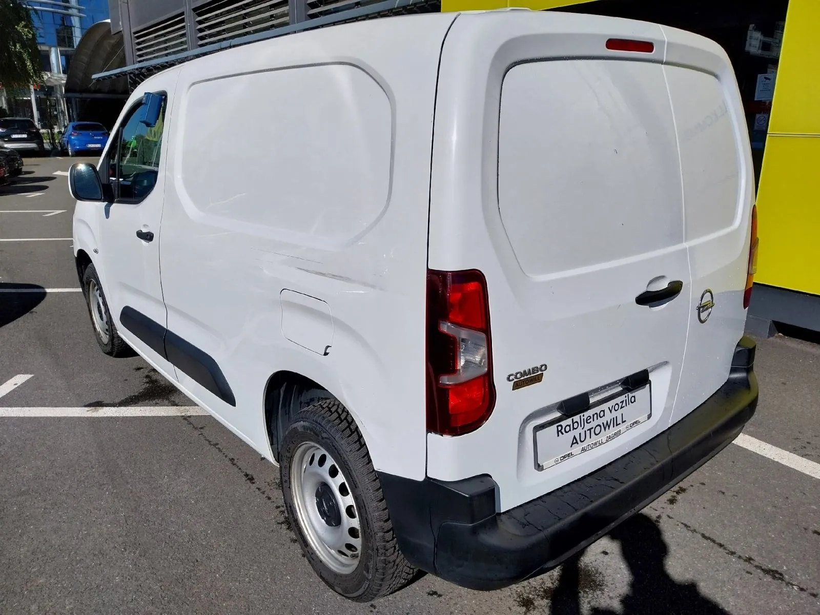 opel combo van l1h1 enjoy 1,5, 3 sjedala, 2021 god. - slika 5