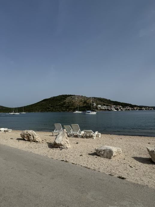 građevinsko zemljište 1115m2 sa pogledom na more, 30m od plaže - slika 4