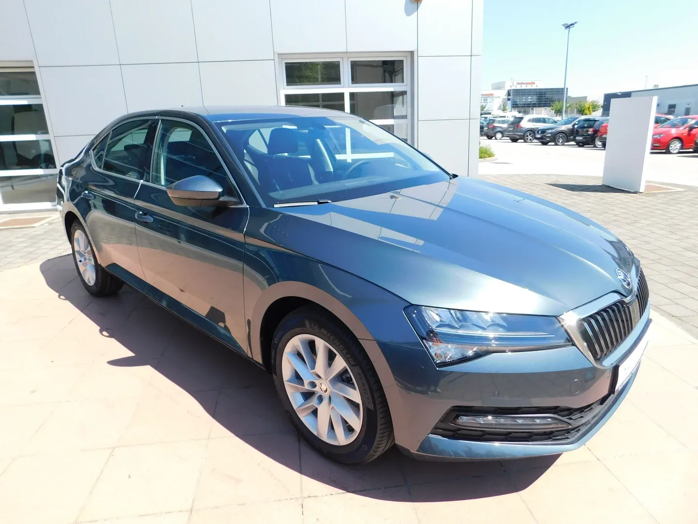 07400 škoda superb business 2.0 tdi dsg - slika 9