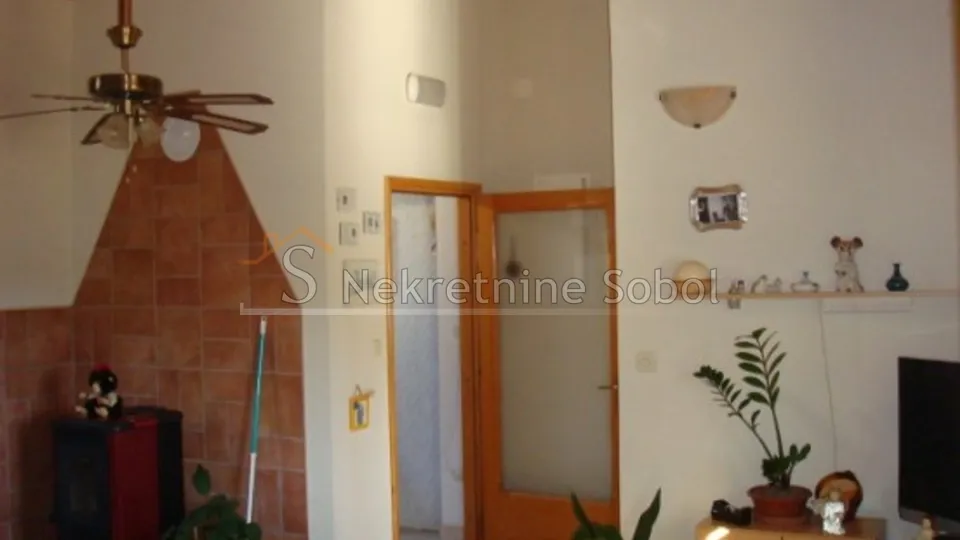 ilovik otok, lošinj - kuća, 270.00 m2 prodaja - slika 11