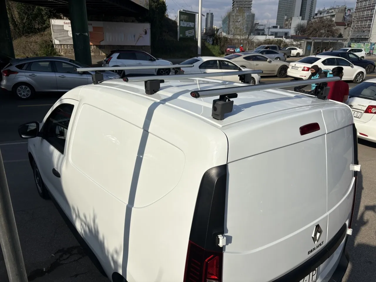 renault express furgon 1,5 blue dci 75 - slika 8