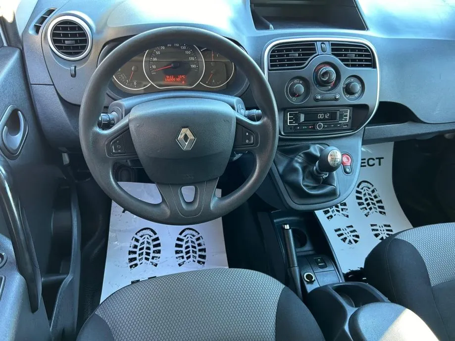 renault kangoo maxi 1.5 dci -140000km - model 2022 - slika 12