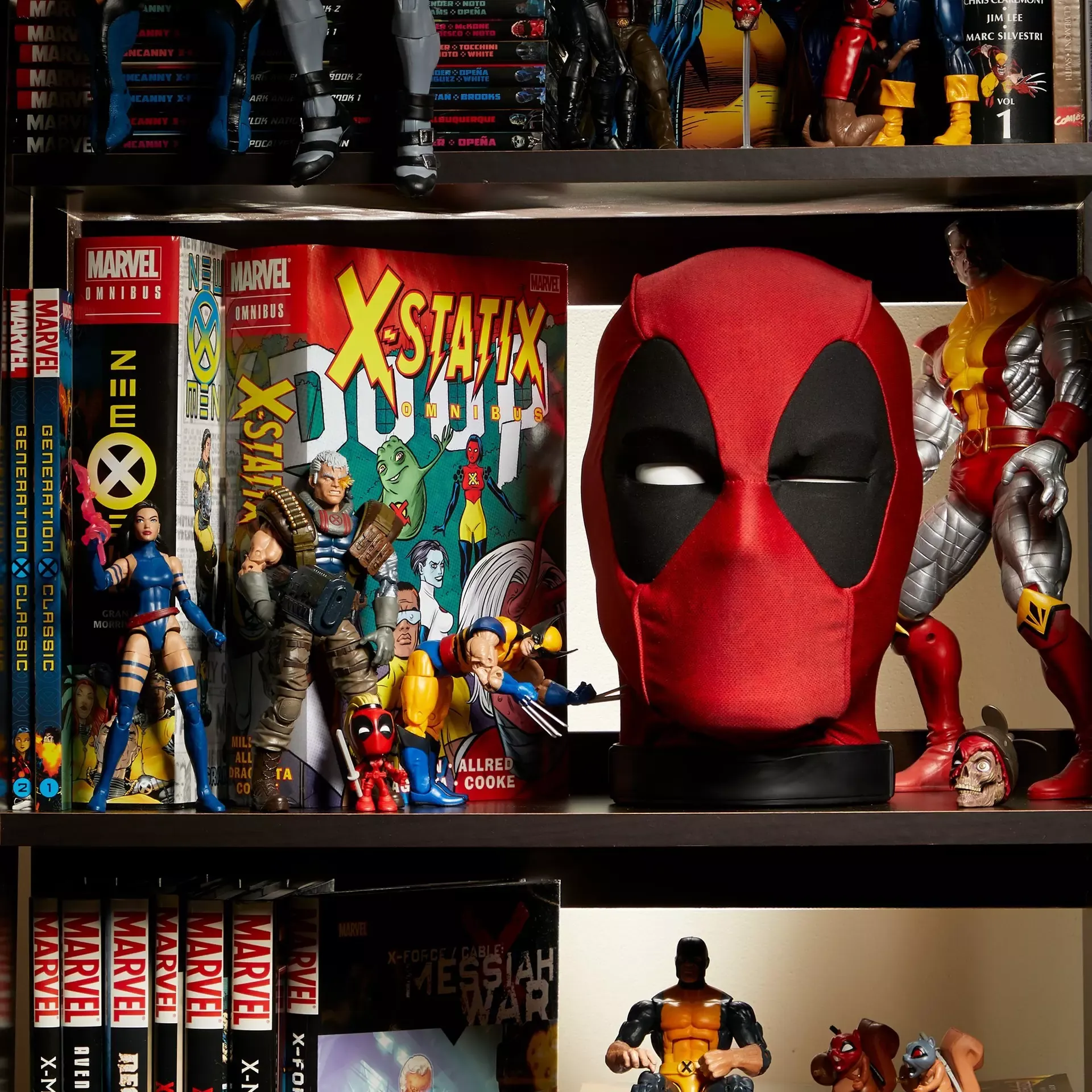 marvel legends: deadpool – premium interactive head - slika 3