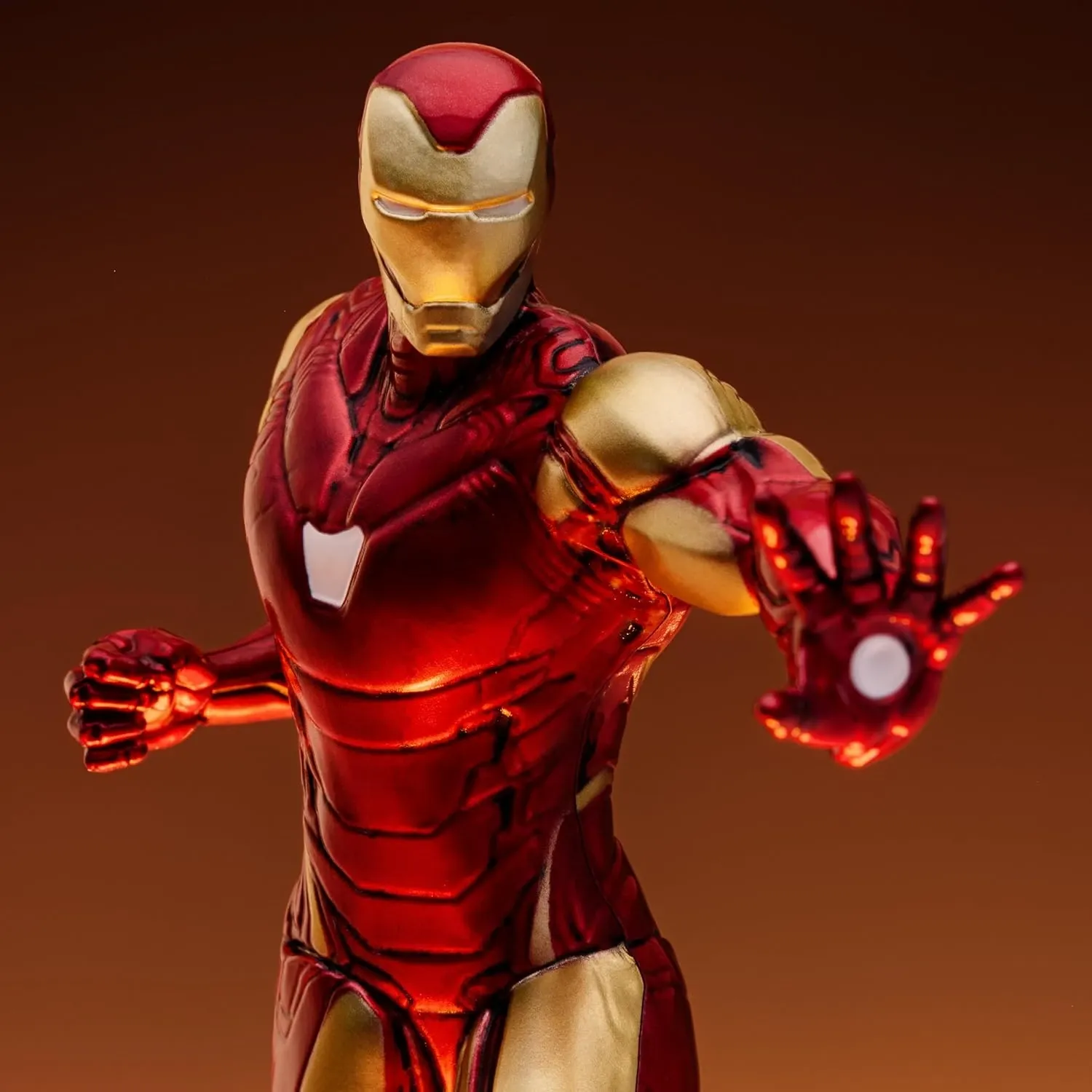 paladone iron man diorama light - slika 3