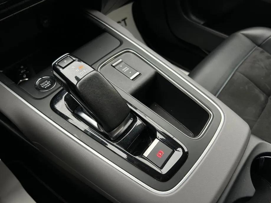 citroën c5 aircross hybrid phev 225 - 59.200km - akcija !!! - slika 18