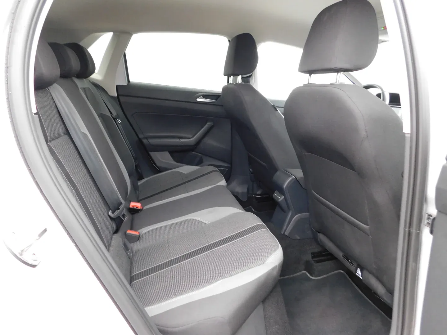 10815 volkswagen polo 1.0 tsi style - slika 11