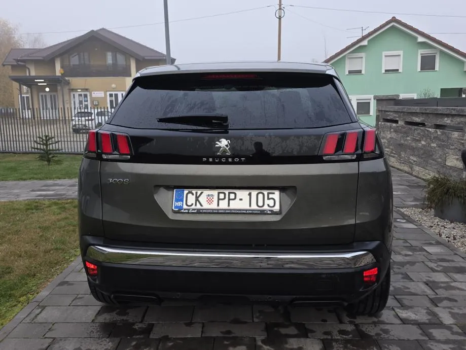 peugeot 3008 1,5 bluehdi - slika 4