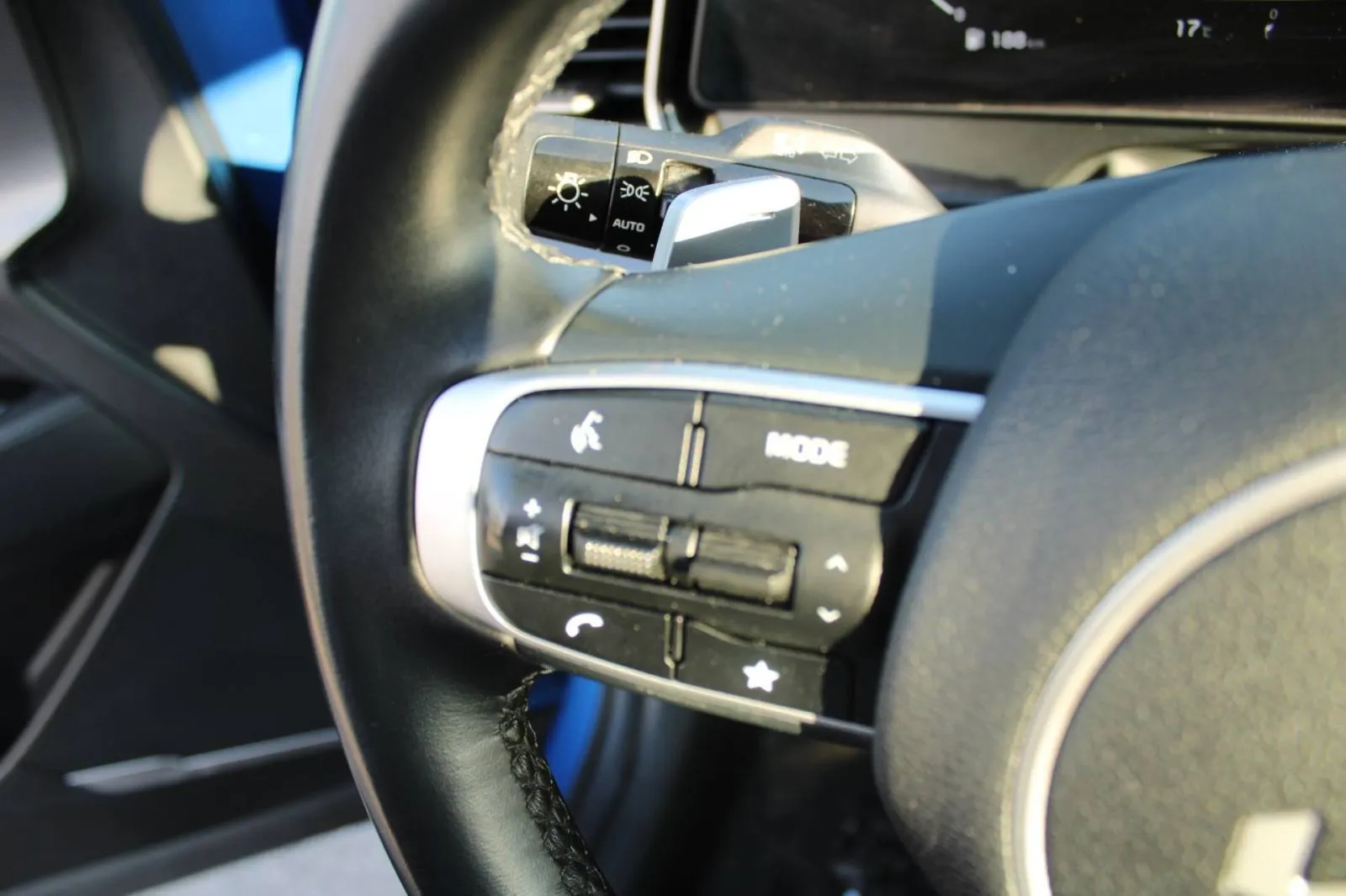 kia sportage 1.6 tgdi style automatik *led, navigacija, kamera* - slika 23